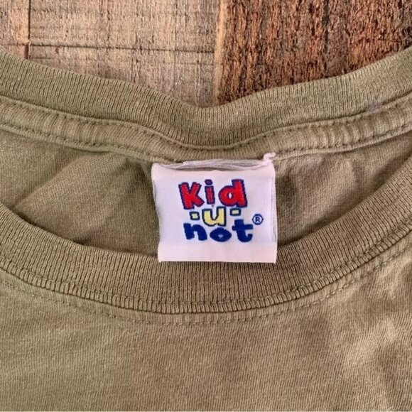 Kid u not kids size medium Moab green short sleeve t-shirt with gecko graphic - Picture 3 of 6